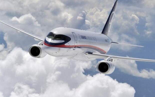 Самолет SSJ-100 рейса Москва – Самара совершил незапланированную посадку – СМИ 