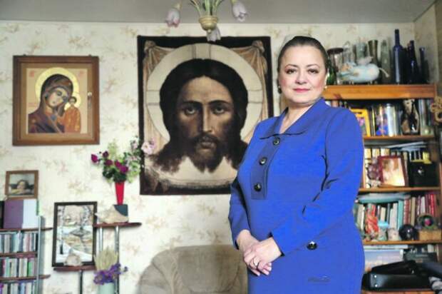 Елена Цыплакова считает, что излечилась верой. Елена Цыплакова считает, что излечилась верой.