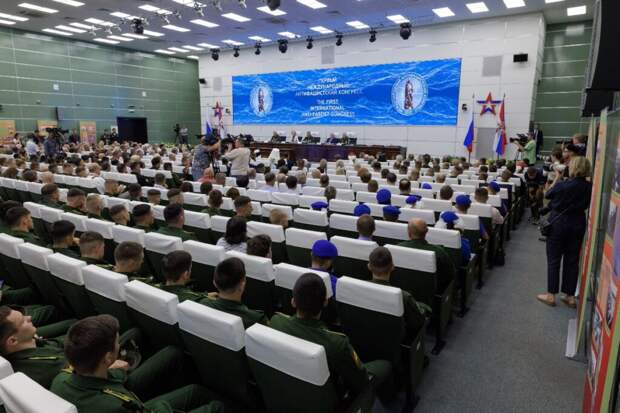 Антифашистский конгресс на «Армии-2022» посетили делегации 33 стран