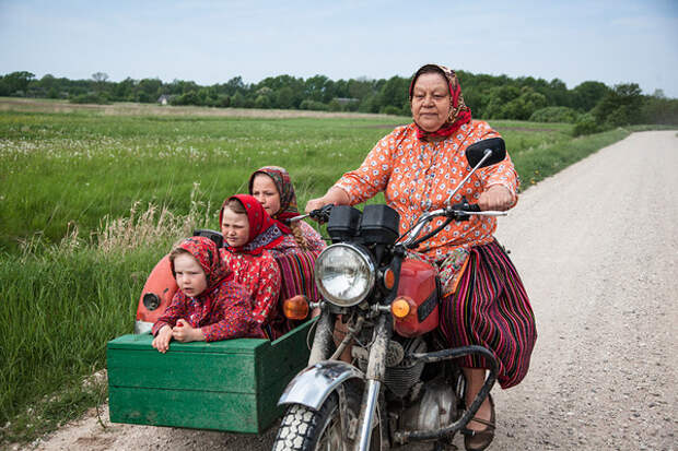 Кихну — остров женщин на мотоциклах Эстония, Мотоциклы, Длиннопост