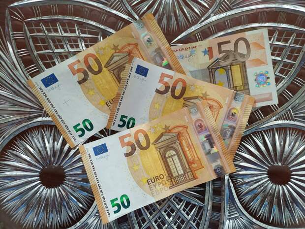 В Швейцарии назвали возможное вступление Украины в ЕС угрозой для бюджета объединения