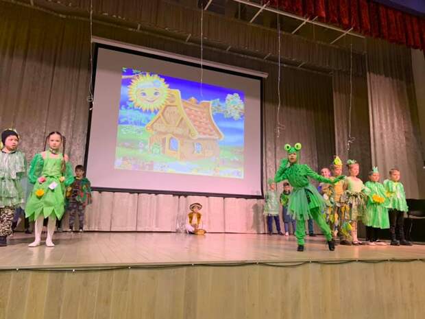 Детские театральные коллективы из Северного победили на городском фестивале Фото с сайта школы № 709