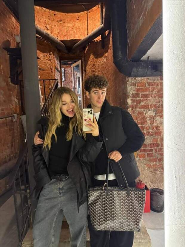 «Да, уже заключили договор со свадебным агентством»: Аня Покров раскрыла подробности подготовки к свадьбе с Артуром Бабичем