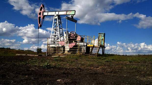 Эксперт объяснил рост мировых инвестиций в нефтегазодобычу