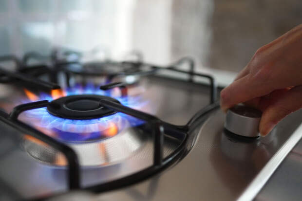 Свыше 1 млн домовладений в РФ подключили к газу по программе "Единой России"