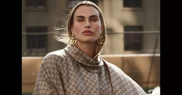 Первая ракетка мира Арина Соболенко снялась в балахоне Аллы Пугачёвой для Gucci