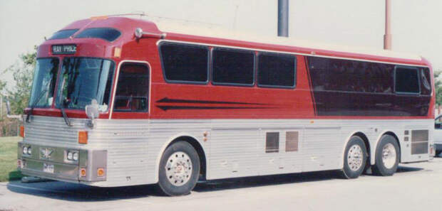 ray price eagle bus