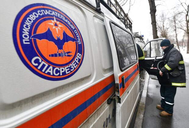 На Нижней Первомайской спасатели вызволили кота из вентиляционной шахты 