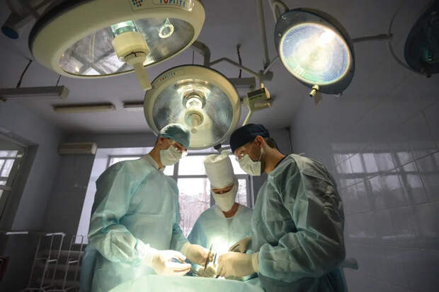 Халатность врачей в роддоме Петербурга привела к инвалидности новорождённого