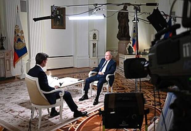Интервью журналисту американского телеканала NBC Киру Симмонсу.