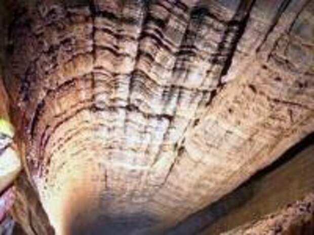 Что нашли ученые на глубине 2212 метров Абхазской глубоководной пещеры?