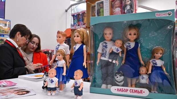 Минпросвещения создаст перечень разрешенных игрушек для детсадов