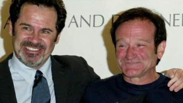 Dennis Miller discusses what he was like offstage and shares some of his memories of the beloved comic