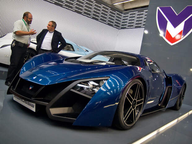 Отличный у Marussia B2 дизайн все-таки.
