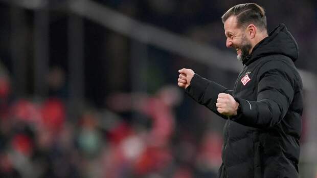 Тренер «Спартака» объяснил необычное начало дерби с ЦСКА отсылкой к «ПСЖ»: «Это посыл — мы хотим доминировать»