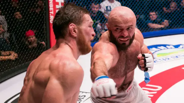 Исмаилов объяснил, почему потерял сознание в бое с Минеевым