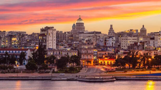 Трамп допустил, что США "заглянут" на Кубу после Ирана