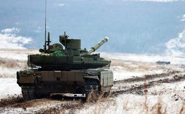 На фото: танк Т-90 "Прорыв"
