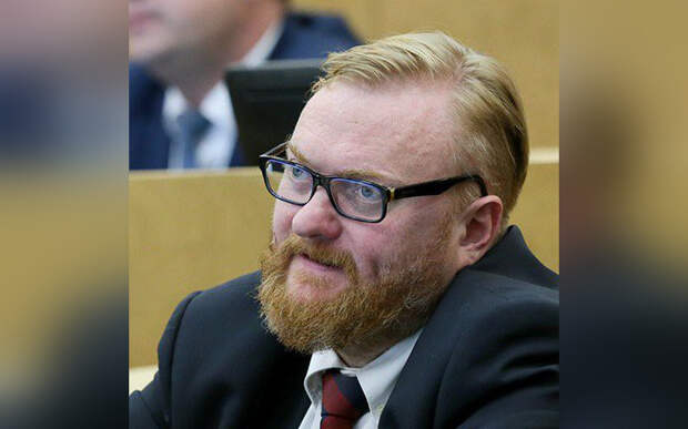 Милонов провел новогодний рейд по публичным домам в Петербурге