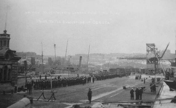 Зачем британские войска напали на Россию в 1918 году?