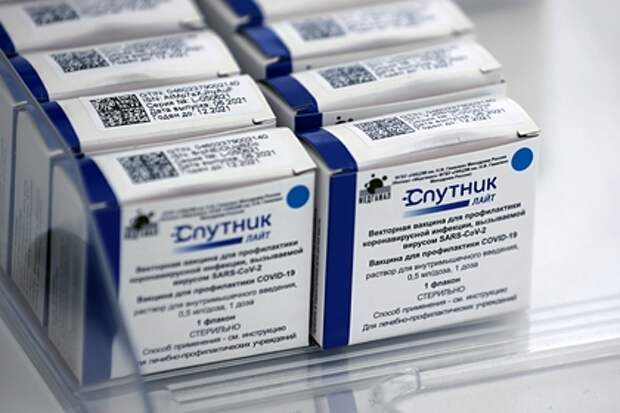 Названы преимущества комбинации вакцин «Спутник Лайт» и AstraZeneca
