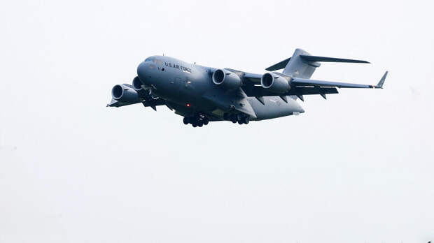 Американский самолет C-17 подал сигнал бедствия у берегов Египта