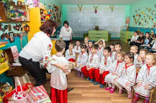 На Украине обучение английскому станет обязательным во всех учебных заведениях