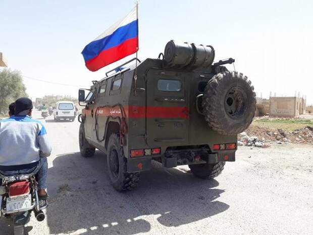Российская военная полиция входит в Восточный Каламун
