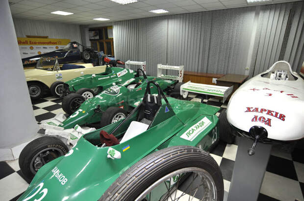 Большинство автомобилей Лаборатории можно увидеть и сегодня. /Фото: kharkov.info