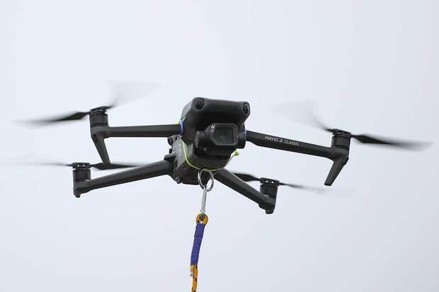 Появились подробности о продолжающейся третий день атаке дронов на Москву