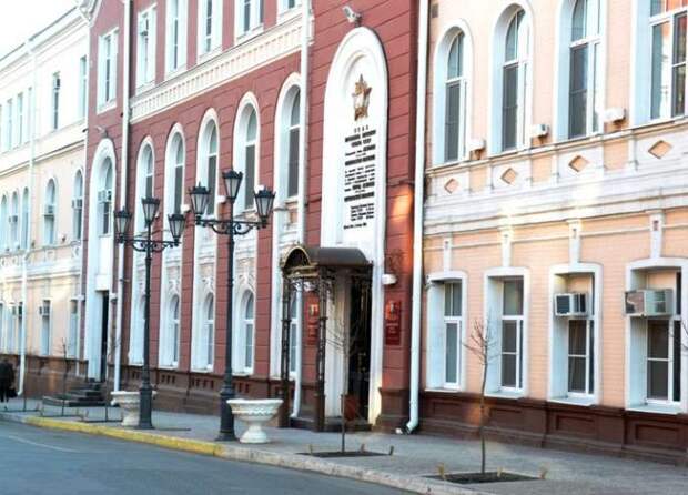 На улице Шаумяна в Астрахани ограничат остановку и стоянку транспорта