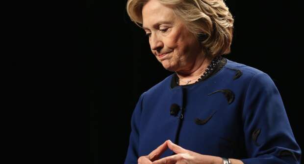 Дмитриев указал на ложь Хиллари Клинтон, которая якобы не виделась с Эпштейном