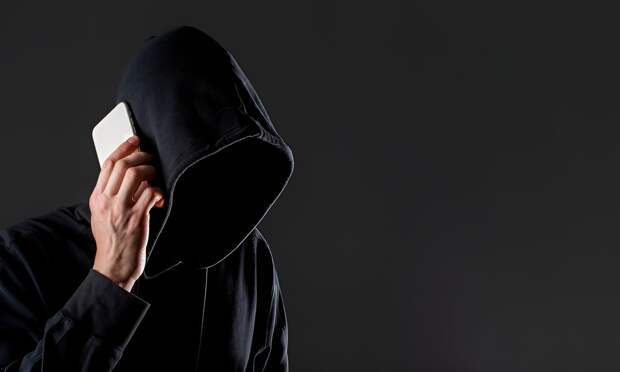 Бдительность сына помогла пенсионерке из Архангельска не лишиться квартиры