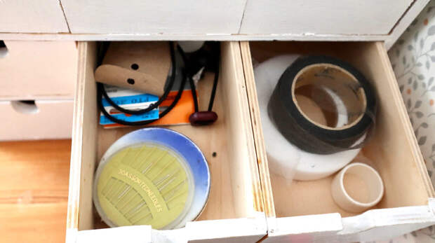 Листайте вправо