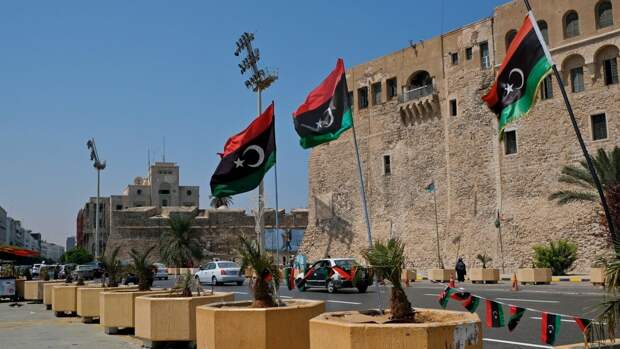 ЕС ждет в благодарность за вмешательство в ливийский кризис платы в баррелях