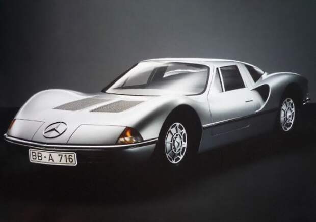 Даже у не серийного Mercedes C-111 была куча моделей.