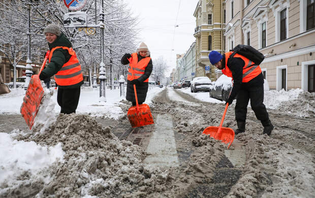 Петербургские службы благоустройства все праздники будут трудиться в усиленном режиме