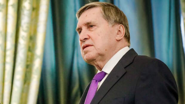 С чем связана пауза в трехсторонних переговорах по Украине, объяснил Ушаков