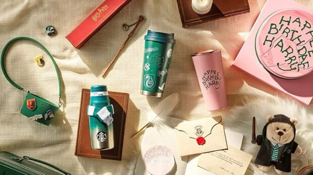 От айс-латте до LEGO: как маленькая роскошь заменяет большие покупки у зумеров