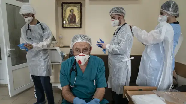 На Украине за сутки выявили более 41 тысячи случаев коронавируса