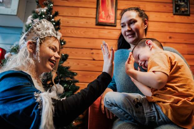 Волонтеры из Нижегородской области поздравляют участников СВО и их семьи