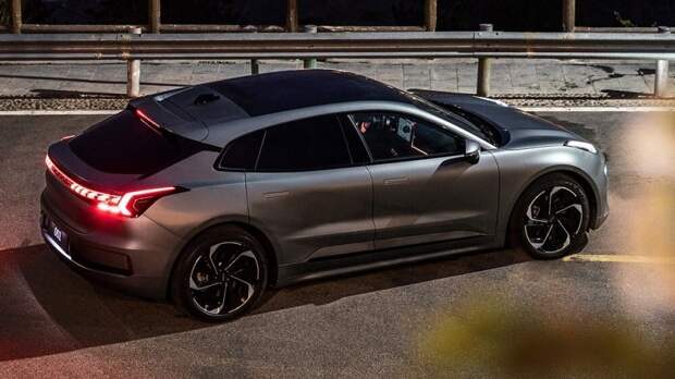 Zeekr отзывает модель 001 из-за бракованного аккумулятора