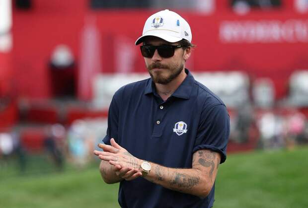 Бруклин Бекхэм показал откровенный снимок жены на фоне семейного скандала