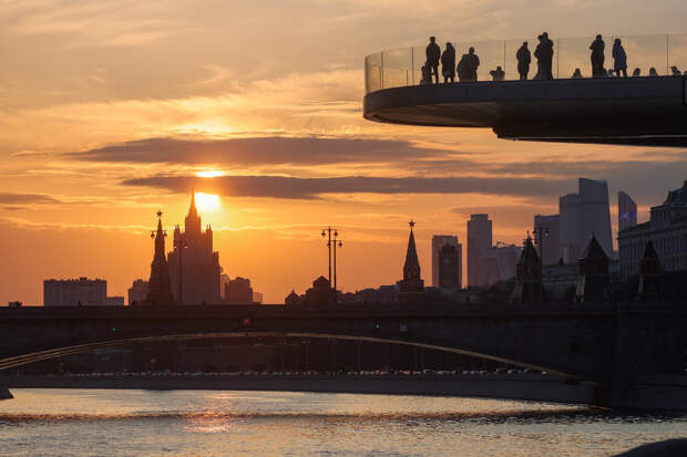 "Известия": НКО смогут привлечь к укреплению традиционных ценностей