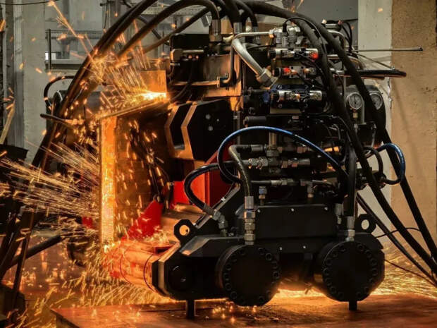 До 20 соединений в час обеспечивает новый российский комплекс для сварки рельсов