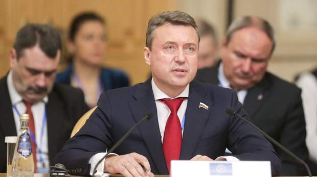 Депутат Выборный предложил распространить опыт Москвы по обеспечению охраны школ