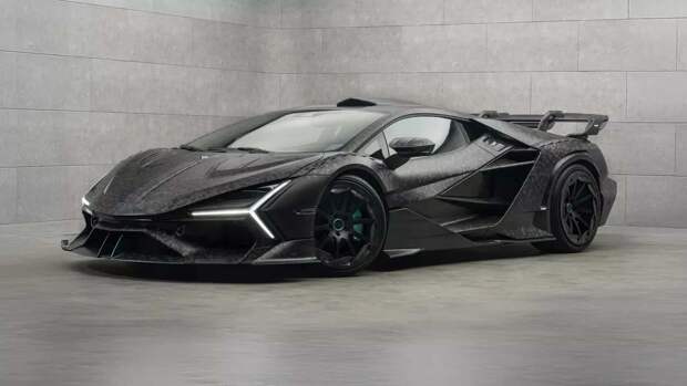 Lamborghini Revuelto стал Carbonado X