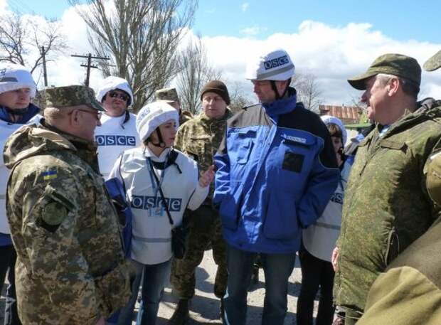 В Минске в 75-й раз договорились о разведении сил в Станице Луганской