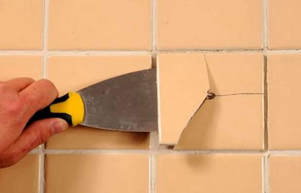 Как заменить треснувшую плитку на новую без ущерба для соседнего покрытия