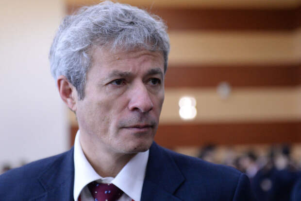 Суд арестовал 470 млн акций "Русагро" по иску Генпрокуратуры к Мошковичу